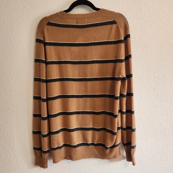 Magaschoni Man Men's Size Medium 100% Cashmere Tan/Navy Striped Long Sleeve NWT‎ - Picture 5 of 6